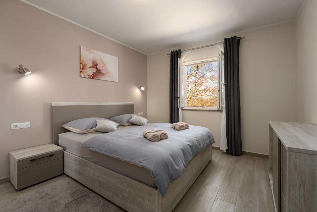 פאזין Holiday House Leana מראה חיצוני תמונה