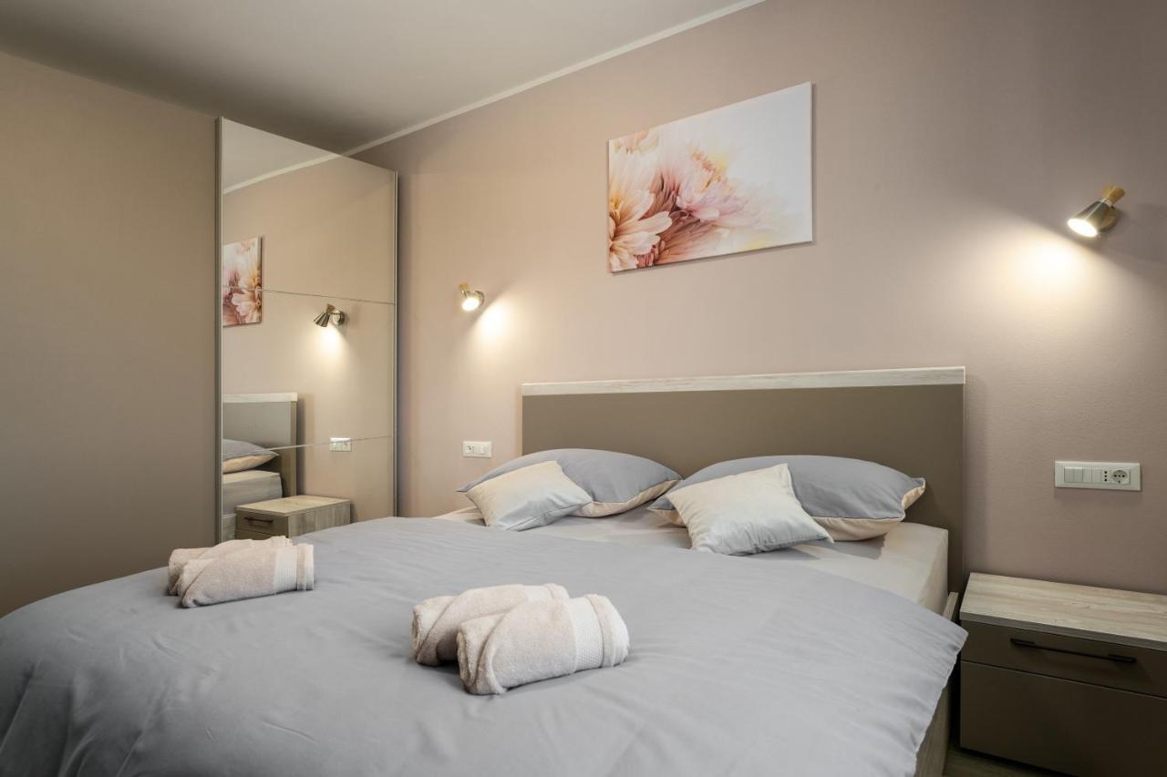פאזין Holiday House Leana מראה חיצוני תמונה