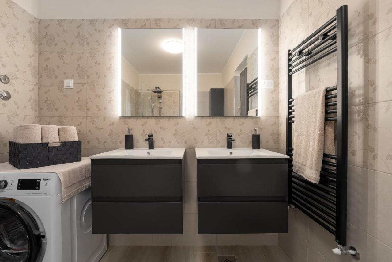 פאזין Holiday House Leana מראה חיצוני תמונה